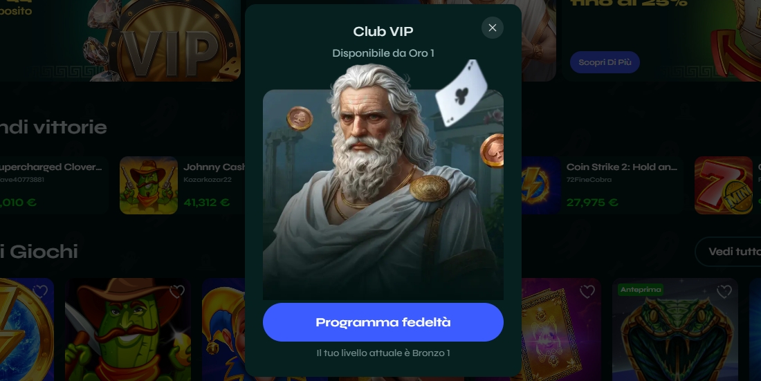 Finestra informativa Club VIP Finestra del Club VIP Savaspin con figura stile mitologico al centro e pulsante per il programma fedeltà